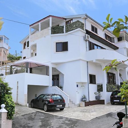 Apartments Bagaric Trogir Eksteriør billede
