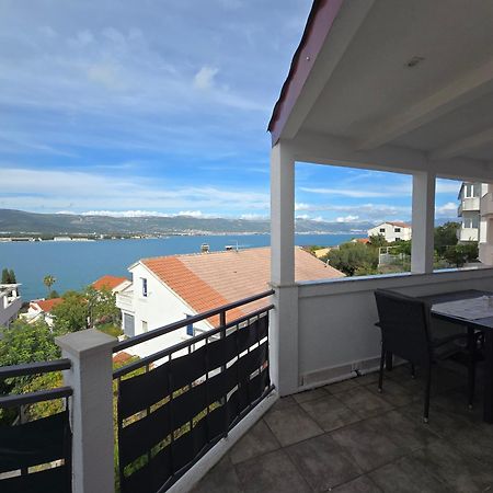Apartments Bagaric Trogir Eksteriør billede