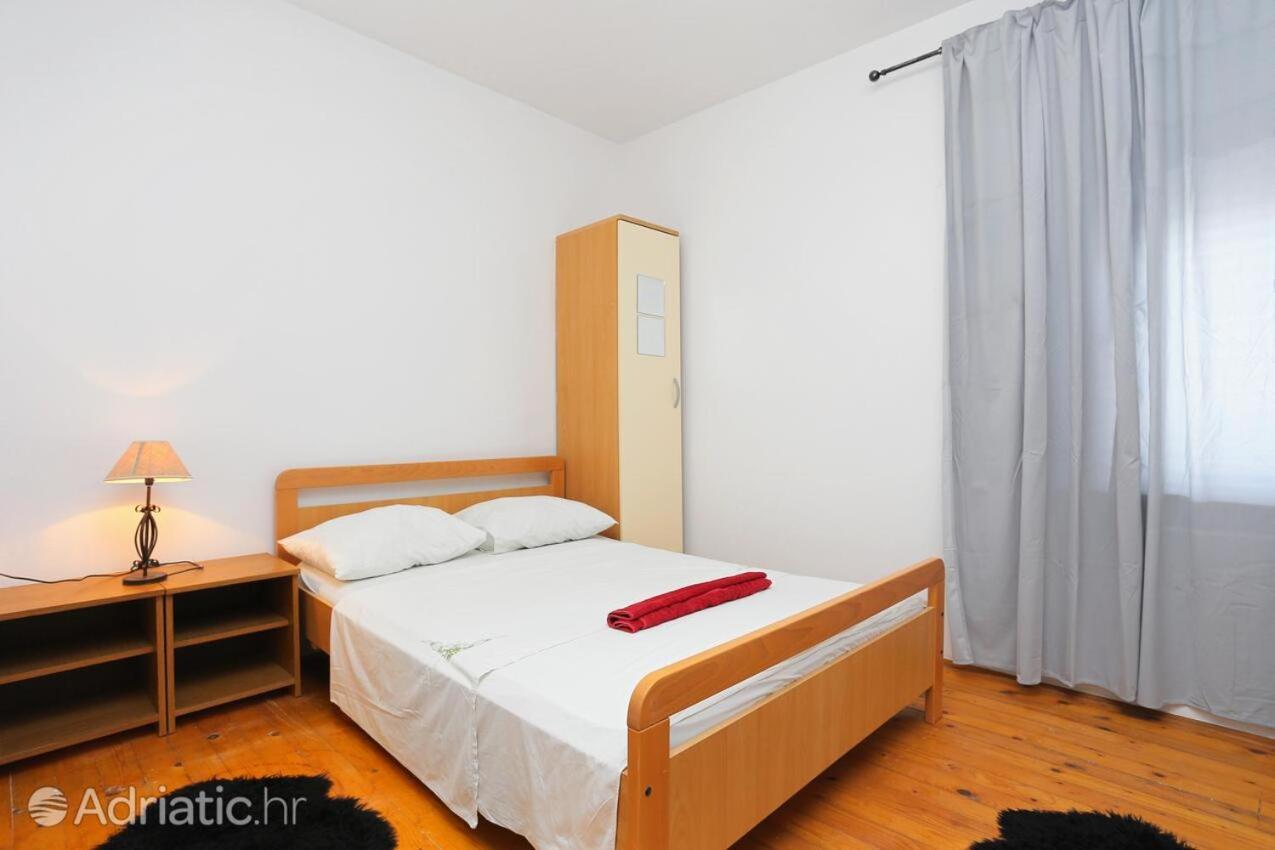 Apartments Bagaric Trogir Eksteriør billede
