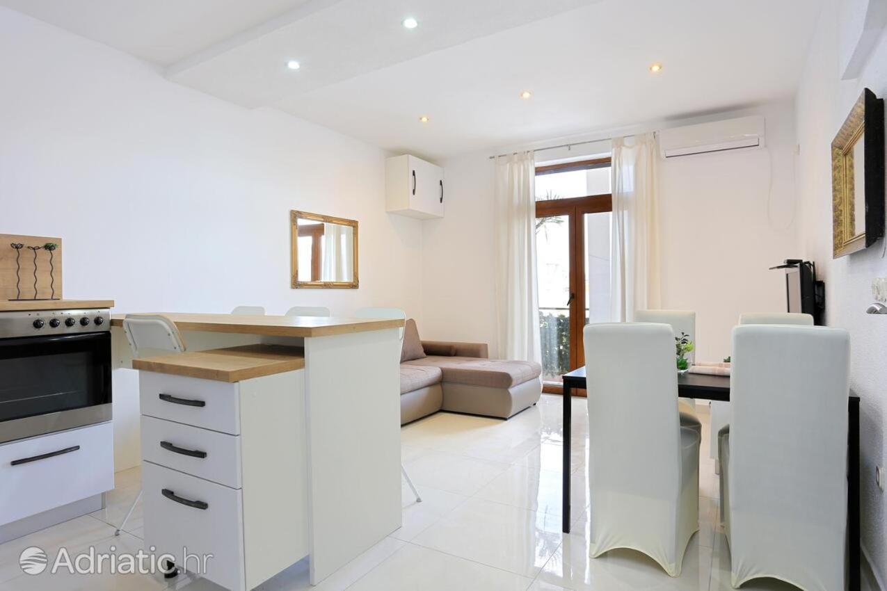 Apartments Bagaric Trogir Eksteriør billede