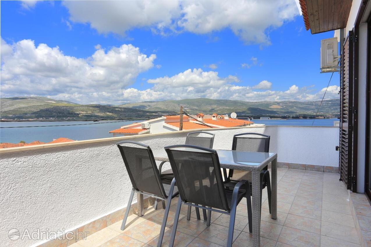 Apartments Bagaric Trogir Eksteriør billede