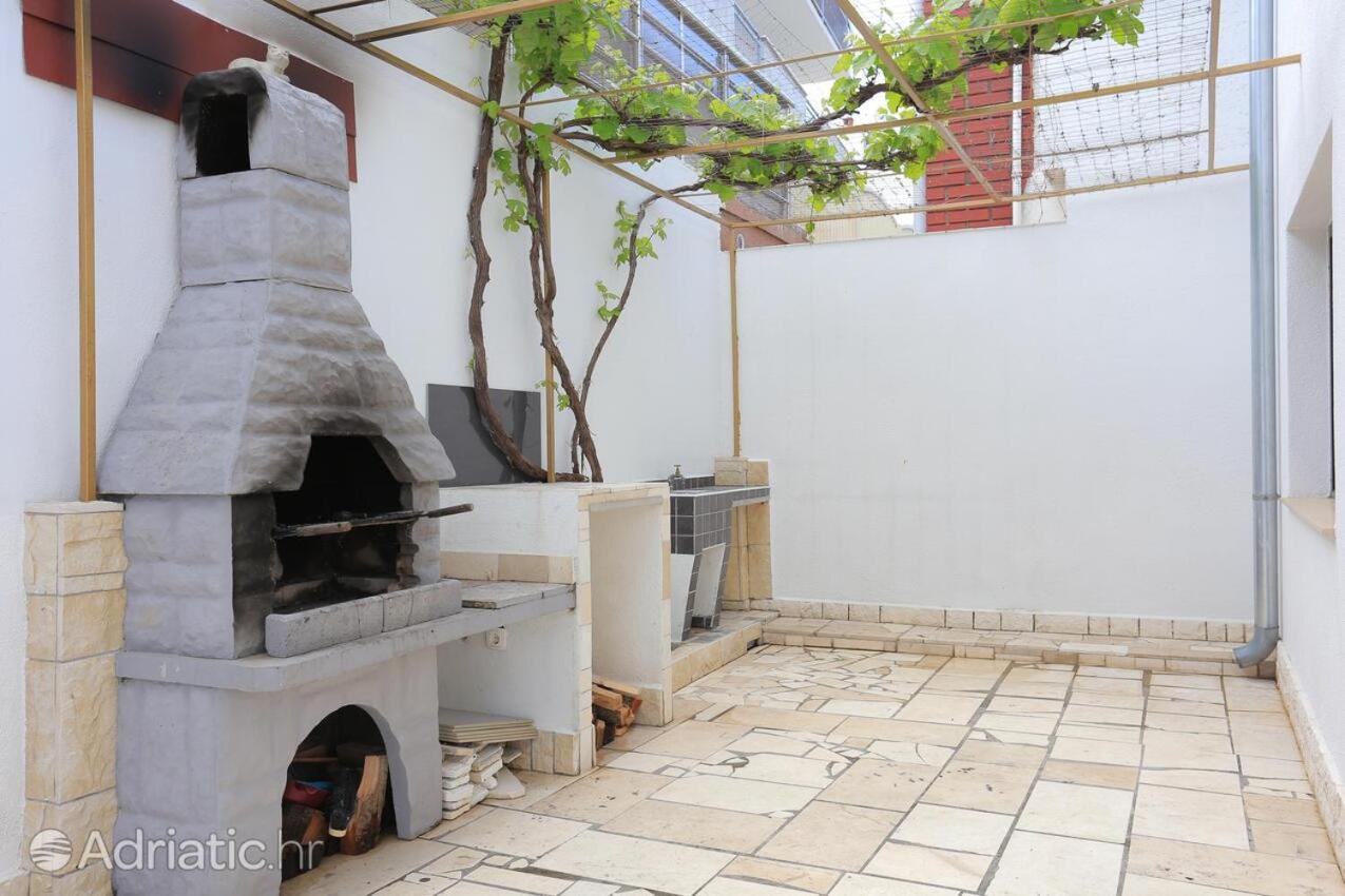 Apartments Bagaric Trogir Eksteriør billede