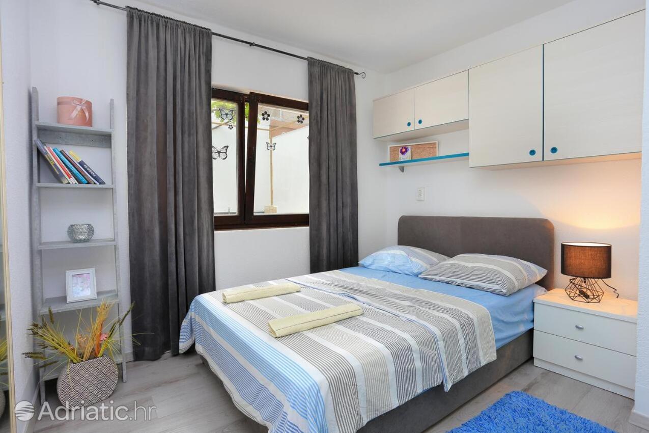Apartments Bagaric Trogir Eksteriør billede