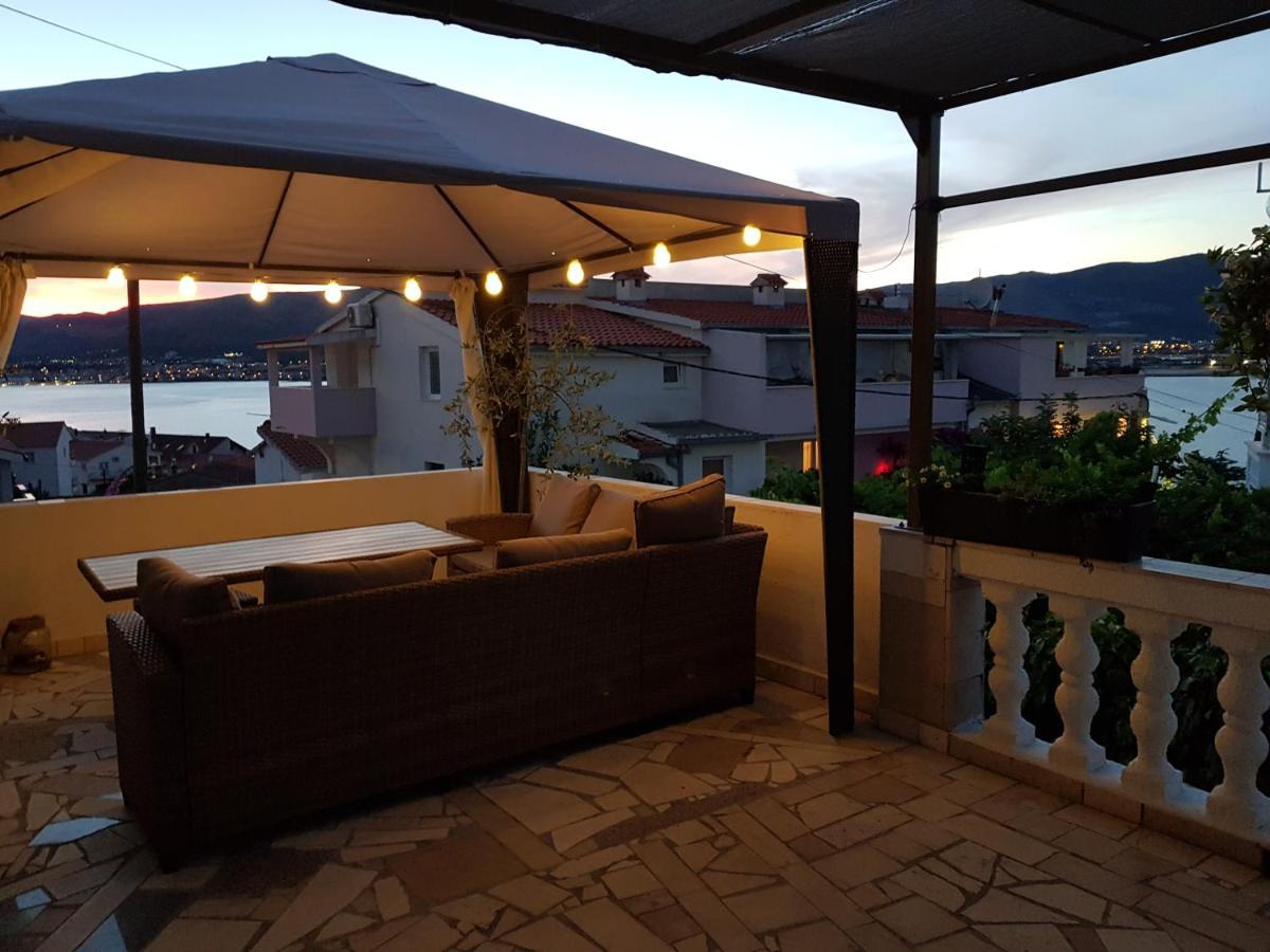 Apartments Bagaric Trogir Eksteriør billede