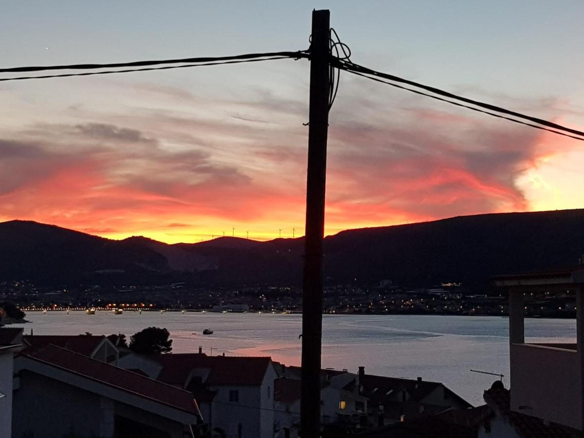 Apartments Bagaric Trogir Eksteriør billede