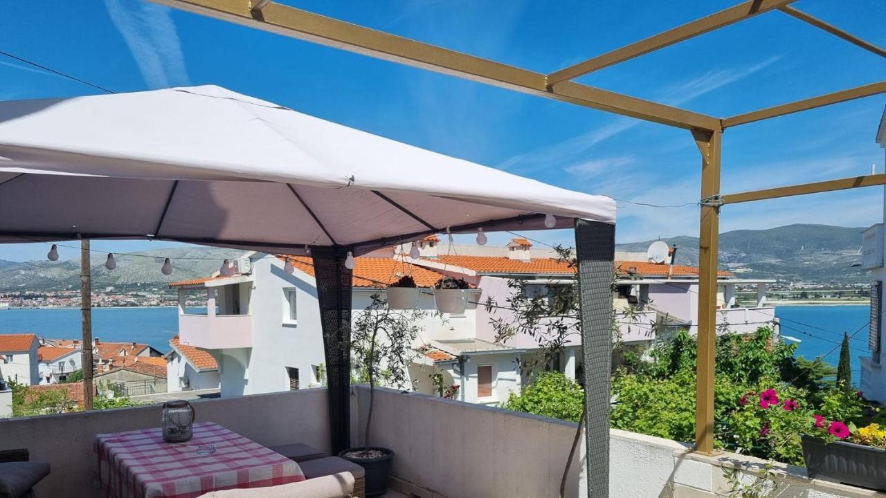Apartments Bagaric Trogir Eksteriør billede