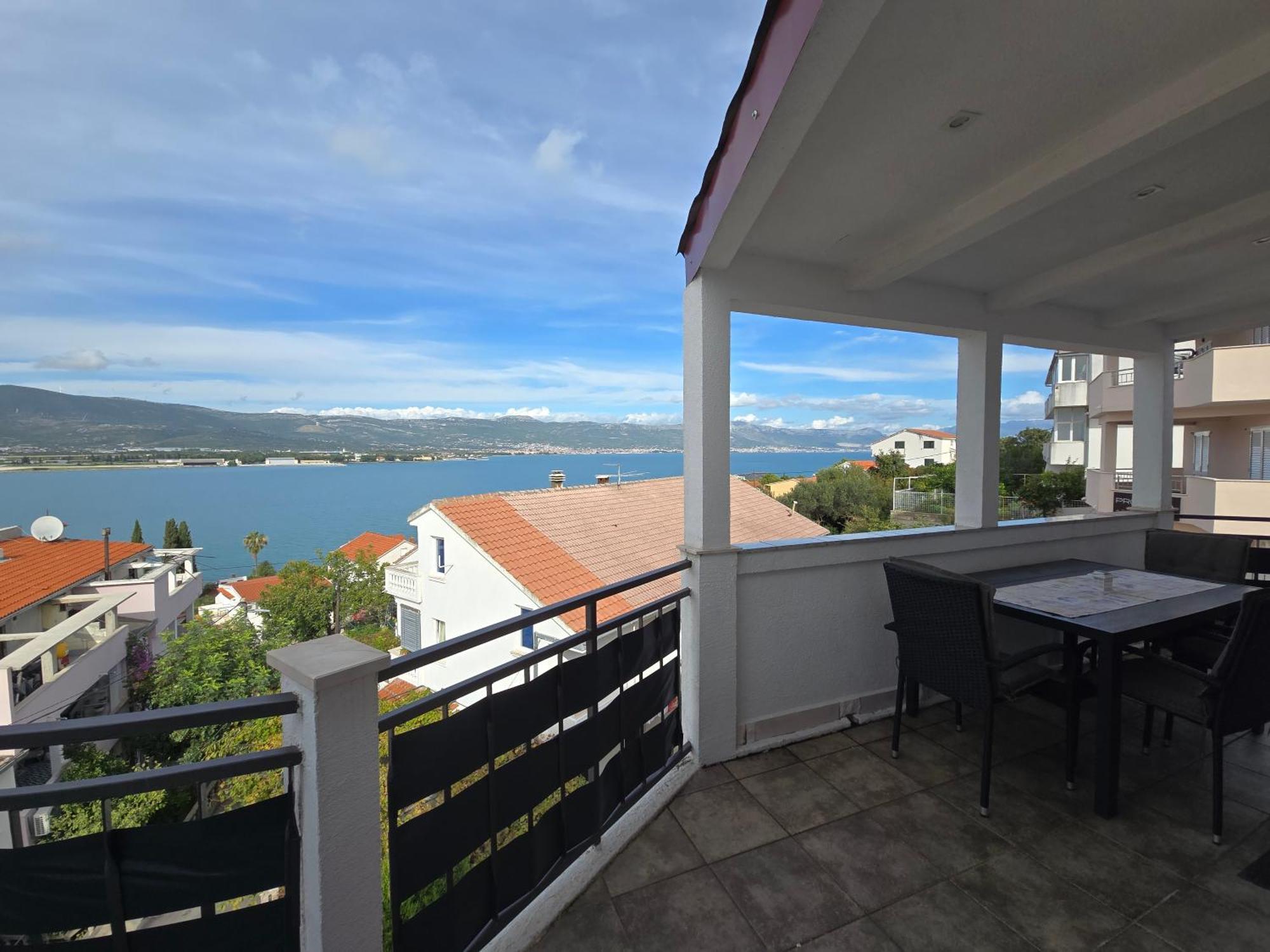Apartments Bagaric Trogir Eksteriør billede